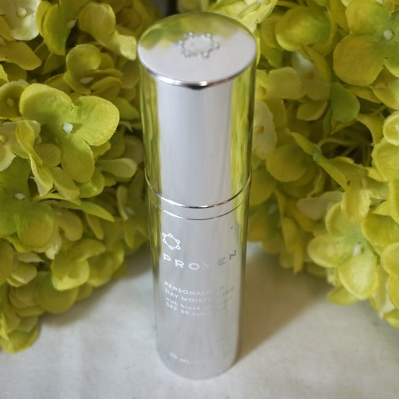 Proven Personalized Day Moisturizer W/SPF 30 (1 oz) - Picture 4 of 11